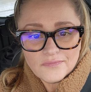 Meet your Posher, Jacinda